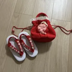 赤い花柄刺繍の草履と巾着バッグセット　子供和服　着物
