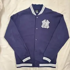 Under Armour ネイビー スタジャン M 大きめ