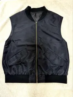 【ジャック】レッドブル　ジップアップベスト　ジャケット　黒　ブラック　XL 20%FFセール】2025 オラクル レッドブル レーシング チーム 1/4