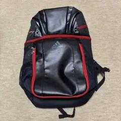 adidas スポーツバックパック 黒/赤