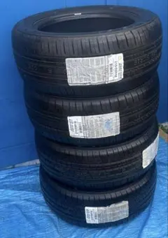 FJクルーザー17インチ純正ホイール　Goodyear ナスカー　ハイエース ハイエースに！FJクルーザー17インチ純正ホイールにGoodyear ナスカー