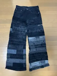 Levis リメイクデニム　ブラックデニム