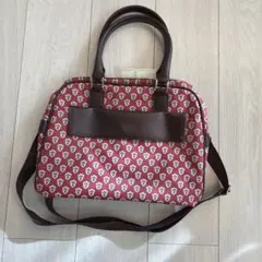 レゾリヴァード　ボストンバッグ ショルダーストラップ付き