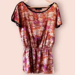 ローズバッド　重ね着　薔薇柄　幾何学柄　ブラウジング　フレンチ袖のサムネイル