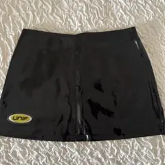 【美品】UNIF Gia Skirt エナメル ミニスカート ブラック Mのサムネイル