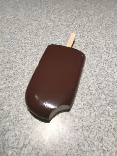 パリパリチョコアイス食品サンプル　実寸大　食べかけ　フェイクフード　映えスイーツ