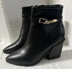 【新品】黒　ショートブーツ ポインテッドトゥ