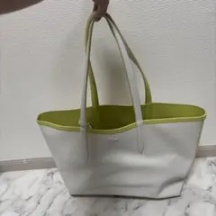 LACOSTE ラコステ トートバッグ ホワイト×ライム　表裏2wayのサムネイル