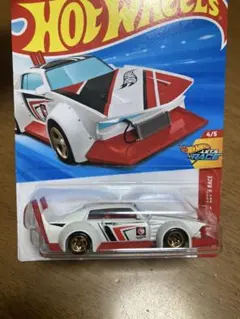 686‼️THトレジャーハントHot Wheels MAD MANGA ミニカーのサムネイル