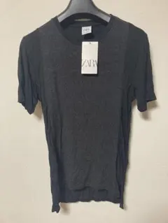 ZARA ブラック Tシャツ 未使用のサムネイル