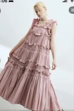 AVENCHUMU 限定色 Love tiered dress onepiece - メルカリ