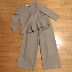 オペークドットクリップ　フレアーペプラムトップス＆パンツセットアップフォーマル