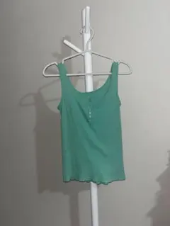 ほぼ新品Brandy Melville ミントグリーン リブタンクのサムネイル