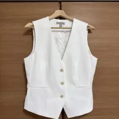 H&M レディース　ホワイト ノースリーブ ベスト