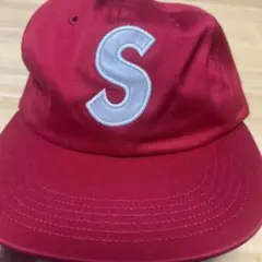 supreme キャップ Sロゴ刺繍 デニム生地 赤 - メルカリ