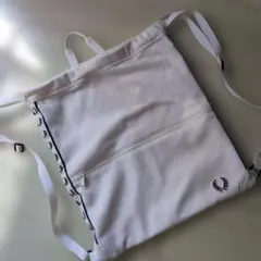 フレッドペリー FRED PERRY ナップサック