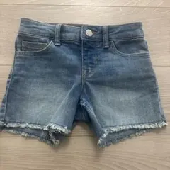 新品　GAP ショートパンツ　120