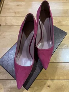 お値下しました！GUCCI ピンク スエード ハイヒール