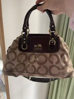値下げしました‼️COACH コーチ ショルダーバッグ シグネチャー エナメル 茶