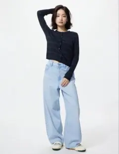 【新品未使用】UNIQLO ユニクロ バギーカーブジーンズ 23丈短め