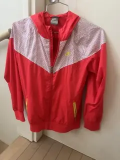 Nike フード付きジャケット