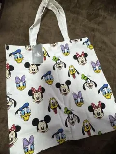 【新品未使用】ディズニーストア ミッキー&フレンズ 総柄トートバッグ