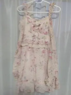 ピンク色のリズリサワンピース　フリーサイズ