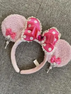 ディズニーカチューシャ☆ミニー水玉リボンイヤリング付き
