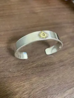 シルバー　バングル 太陽モチーフ