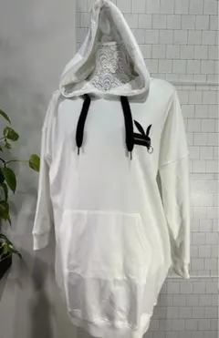【新品】PLAY BOY パーカー ★ホワイト サイズM