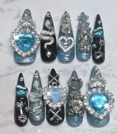 量産型地雷y2k 派手ゴテゴテギャル ゴシックマグネット青黒痛ネイルチップ