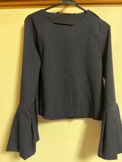 新品★ZARA★　トップス