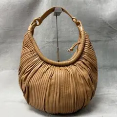LOEWE ブレスレット ポーチ プリーツナパム 巾着有り - メルカリ