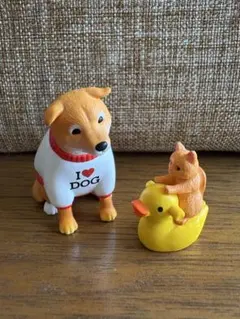 犬と猫のフィギュアセット　ガチャ