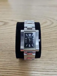 m909 GIVENCHY ジバンシィ クォーツ腕時計 動作未確認 - メルカリ