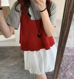 赤 ニットベスト