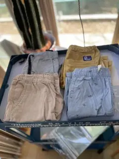 【120-130】男の子 ショートパンツ 4点まとめ売り