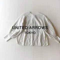 美品 ユナイテッドアローズ TOKYO 2万円 フロントフリルのブラウス 353