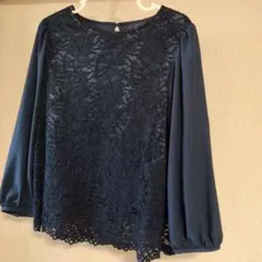 美品 INED レース切り替えブラウス スカートネイビーのサムネイル