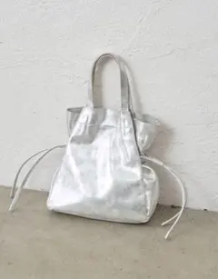 メタリック ショルダーバッグ