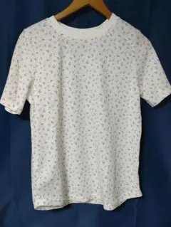 Honeys半袖ワッフルＴシャツ　オフ花柄 カットソーＬサイズのサムネイル