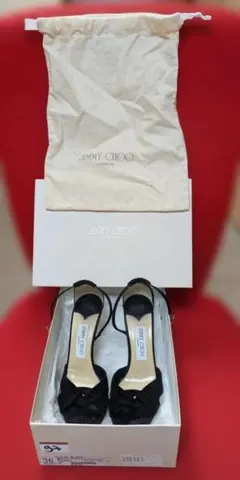 極美品◆JIMMY CHOO ジミーチュウ MARION スエード サンダルのサムネイル
