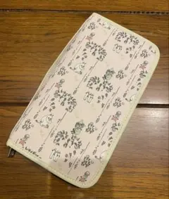 Item thumbnail for item f9a30a5e-af35-44f6-bc99-3d26b613780e