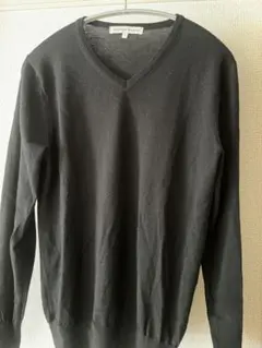 グリーンレーベルリラクシング　黒長袖セーター