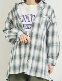 未使用♡SamansaMos2サマンサモスモス★オンブレチェック裾ドロストシャツ