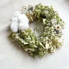 秋色紫陽花と小花のオーバルリース - メルカリ