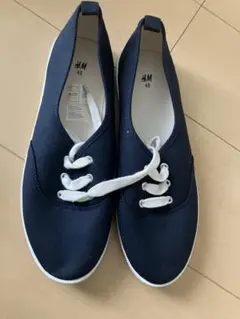 H&M ネイビー スニーカー