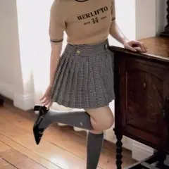 2025年最新】Herlipto レディース ミニスカートの人気アイテム - メルカリ