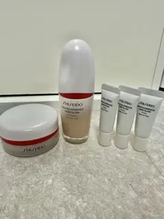 資生堂　エッセンススキン　プライマー　パウダー　ファンデーション　セット