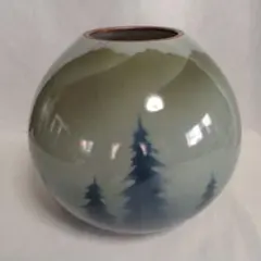 陶器製 花瓶 山と木のデザイン